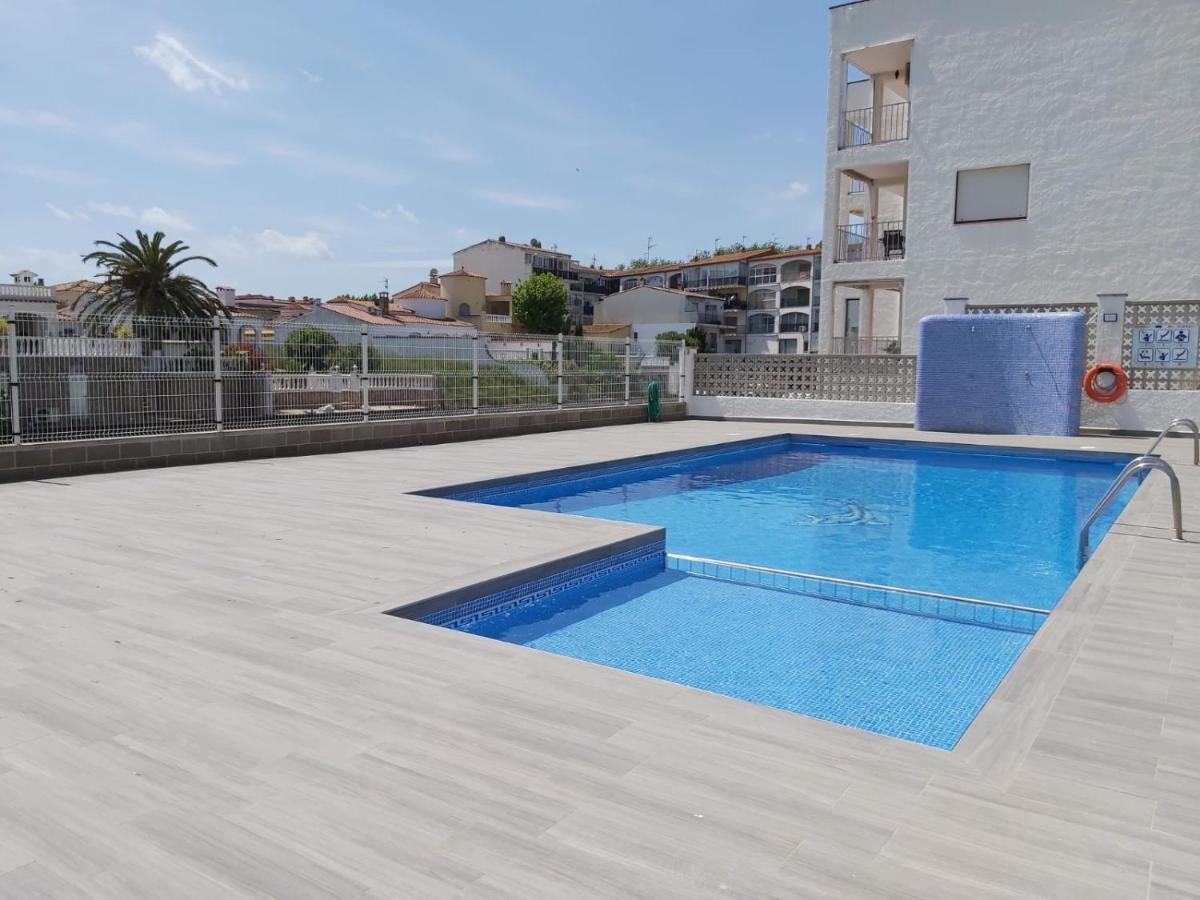 Apartament Amb Piscina Empuriabrava Buitenkant foto