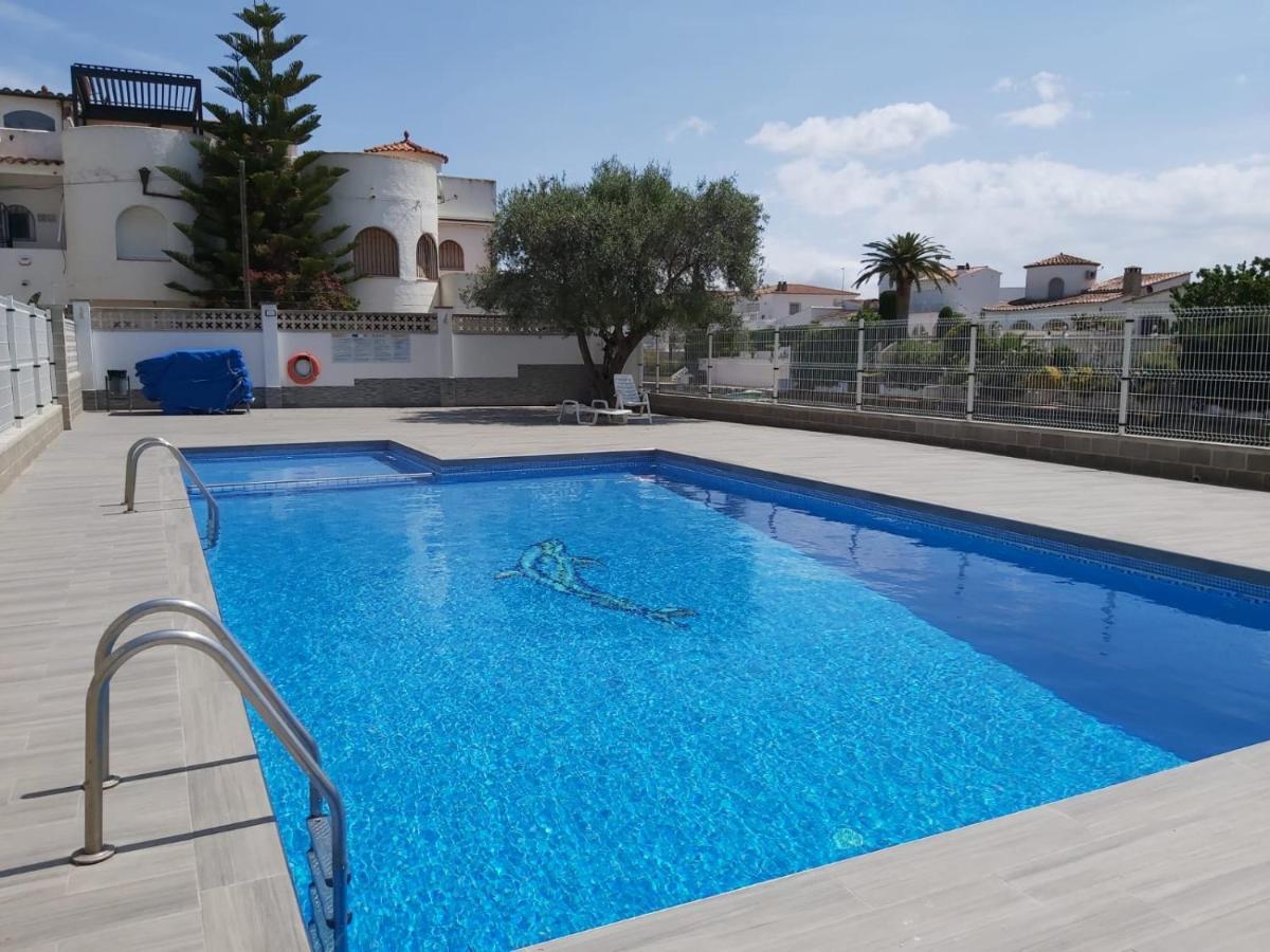 Apartament Amb Piscina Empuriabrava Buitenkant foto